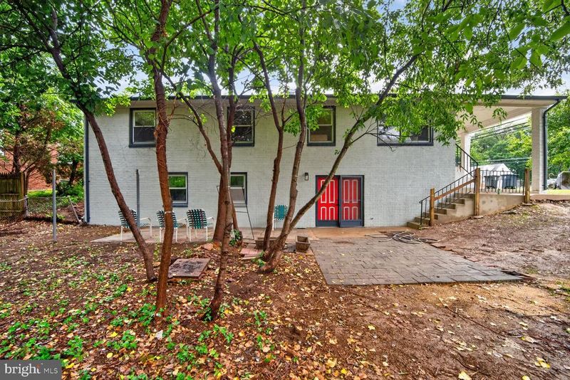 6800 Westchester Ct, Temple Hills, MD 20748