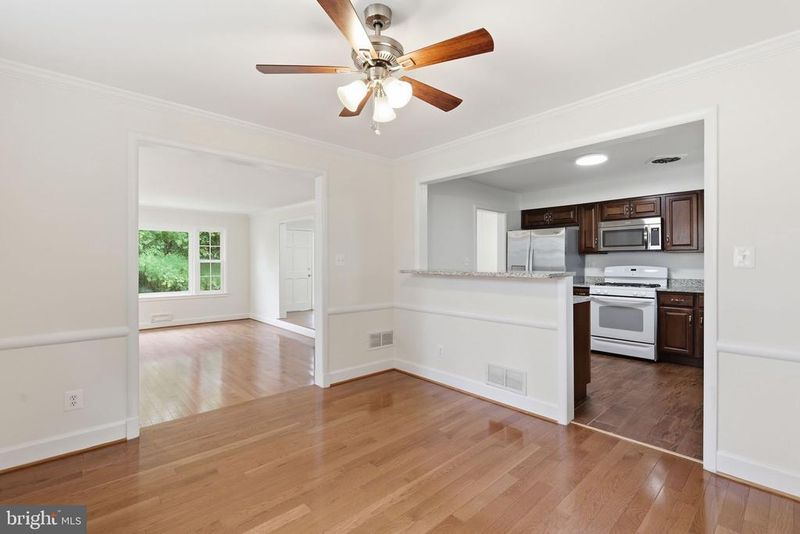 9706 Dameron Dr, Silver Spring, MD 20910