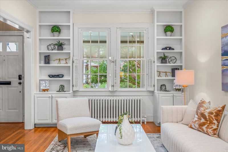 2305 38th St NW, Washington, DC 20007