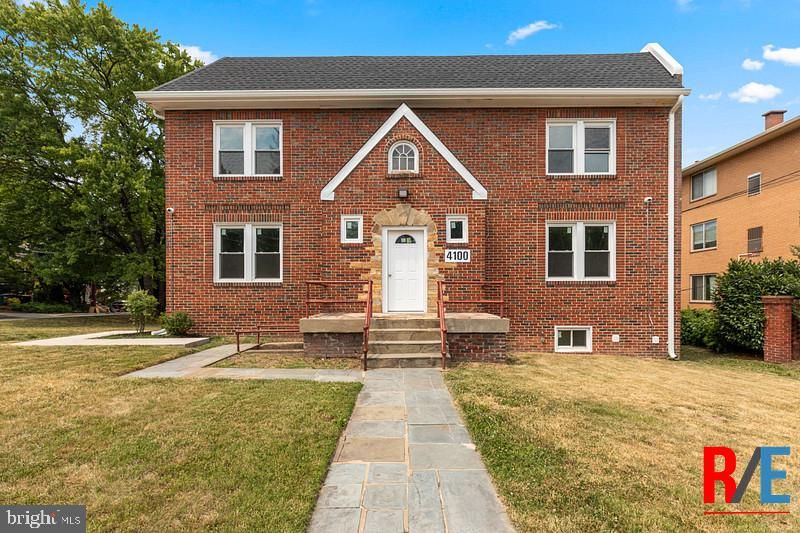 4100 Queensbury Rd, Hyattsville, MD 20781