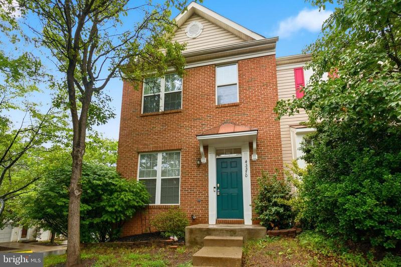 45570 Trestle Ter, Sterling, VA 20166