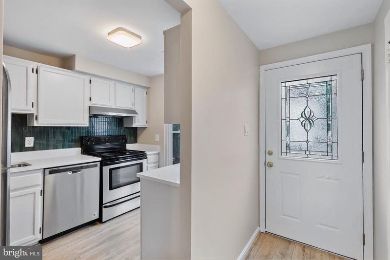 2137 Whisper Way, Reston, VA 20191