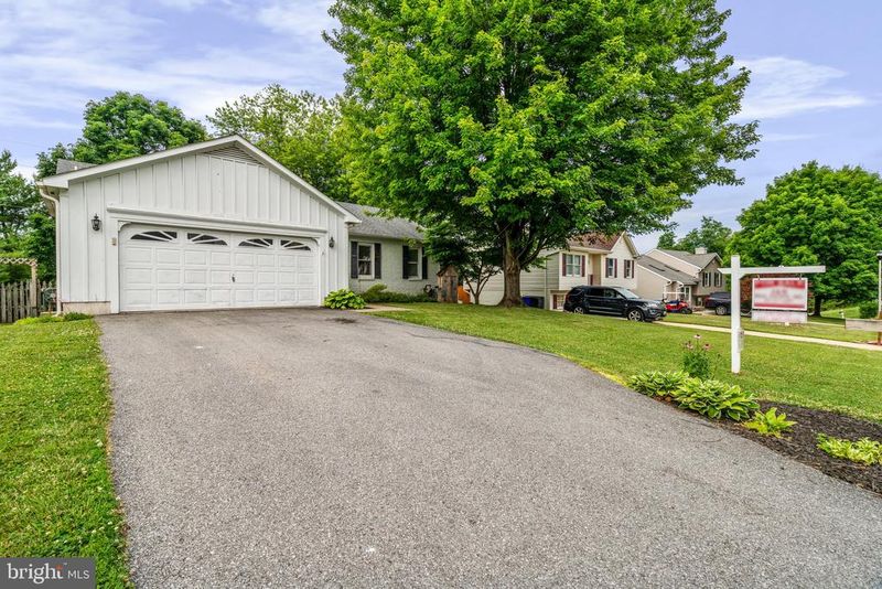 6 Colliery Dr, Thurmont, MD 21788