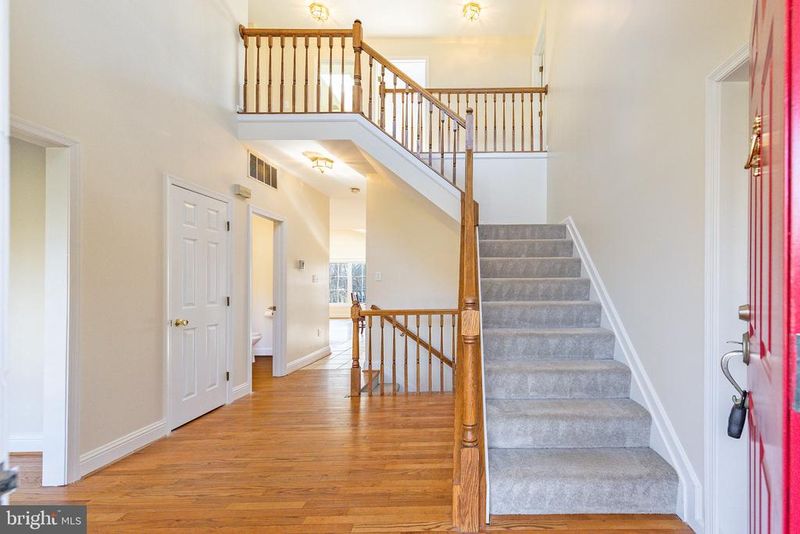36767 Pelham Ct, Purcellville, VA 20132