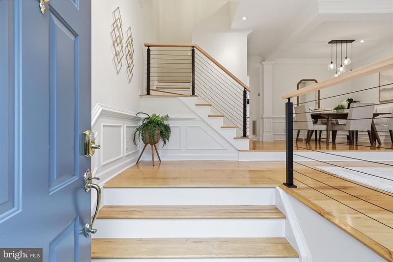 4653 Kinsey Ln, Alexandria, VA 22311