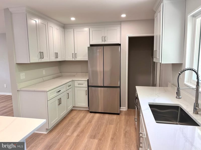 322 N Gordon St, Alexandria, VA 22304