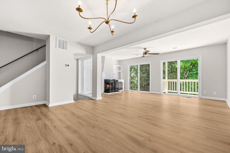 1604 Valencia Way, Reston, VA 20190