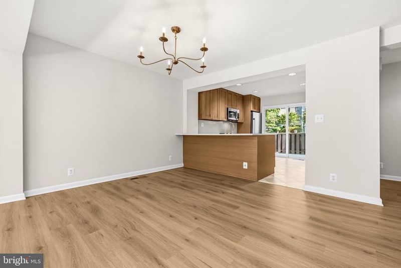 1604 Valencia Way, Reston, VA 20190