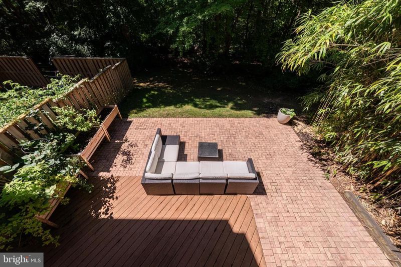 11073 Saffold Way, Reston, VA 20190