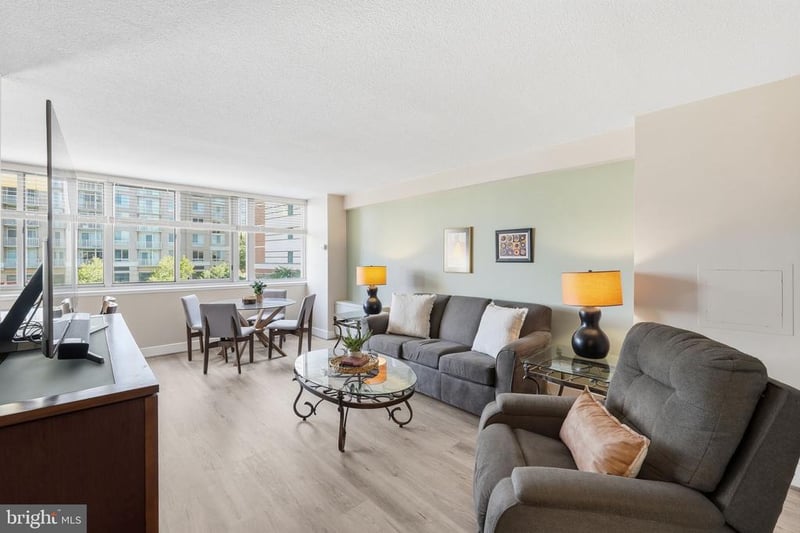 1220 Blair Mill Rd #210, Silver Spring, MD 20910