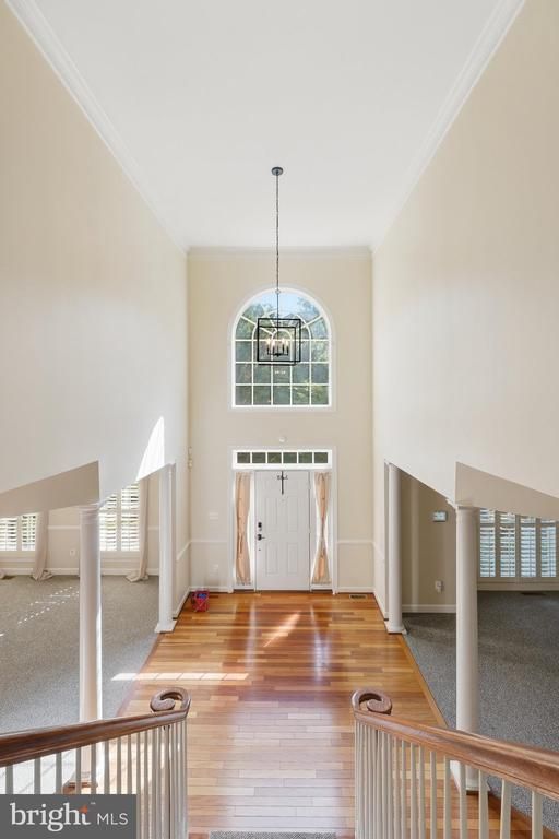 2148 Chestnut Ln, Frederick, MD 21702