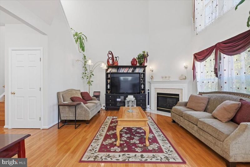 14204 Forbes Pl, Gainesville, VA 20155