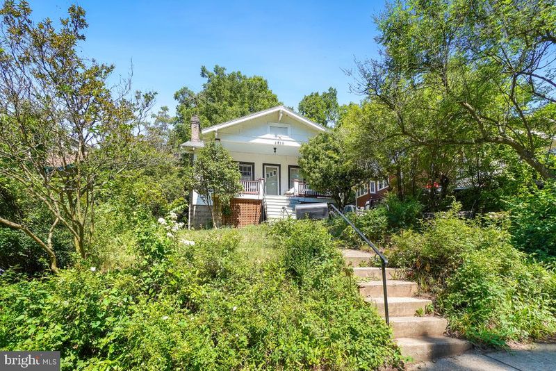 6920 Prince Georges Ave, Takoma Park, MD 20912