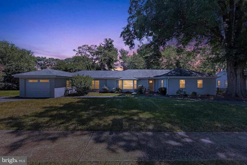 201 Longview Dr, Alexandria, VA 22314