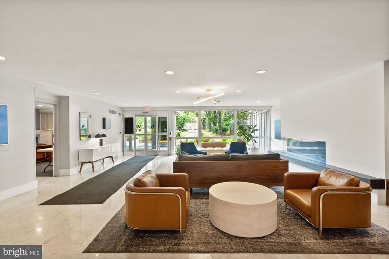 4977 Battery Ln #1-711, Bethesda, MD 20814
