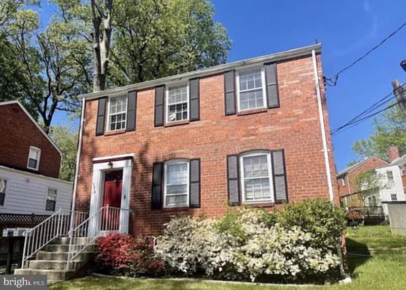 3516 Longfellow St #1, Hyattsville, MD 20782