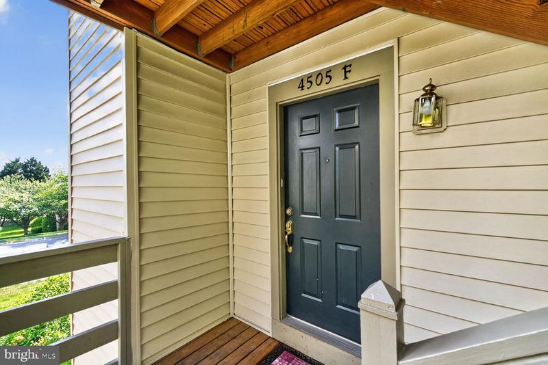 4505 Sahalee Ct, Alexandria, VA 22312