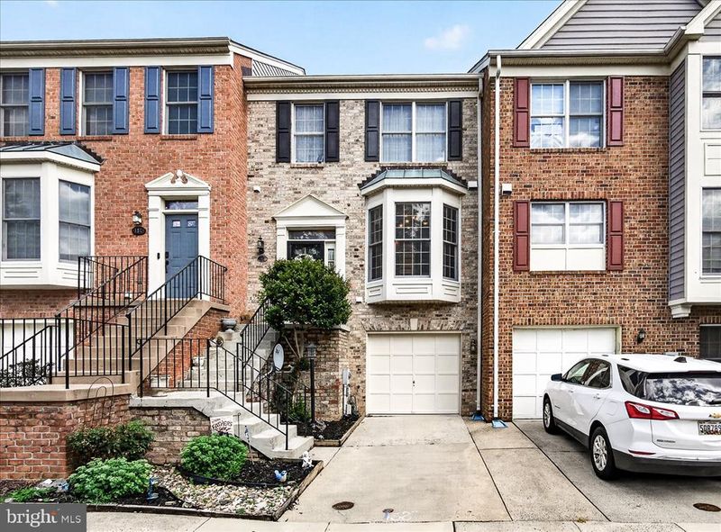 112 Toll House Ct, Frederick, MD 21702