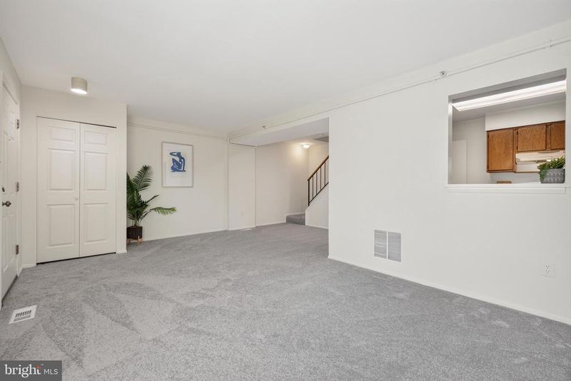 4819 Berwyn House Rd #B4819, College Park, MD 20740