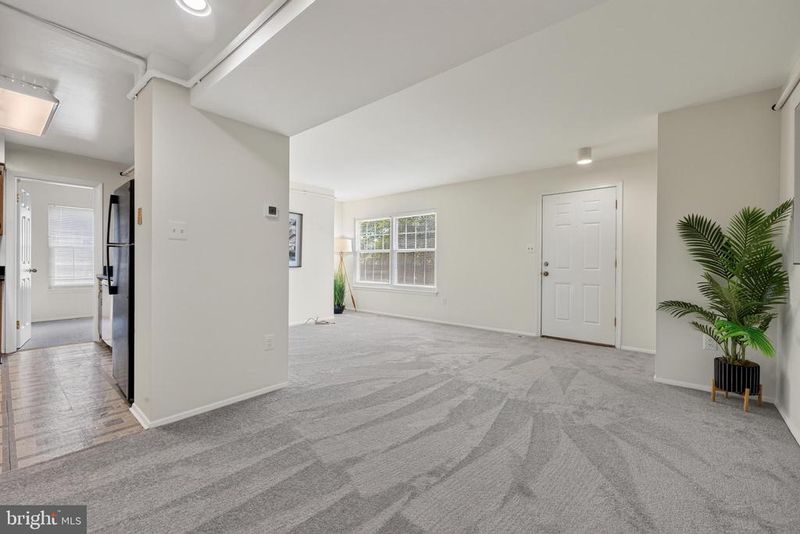 4819 Berwyn House Rd #B4819, College Park, MD 20740