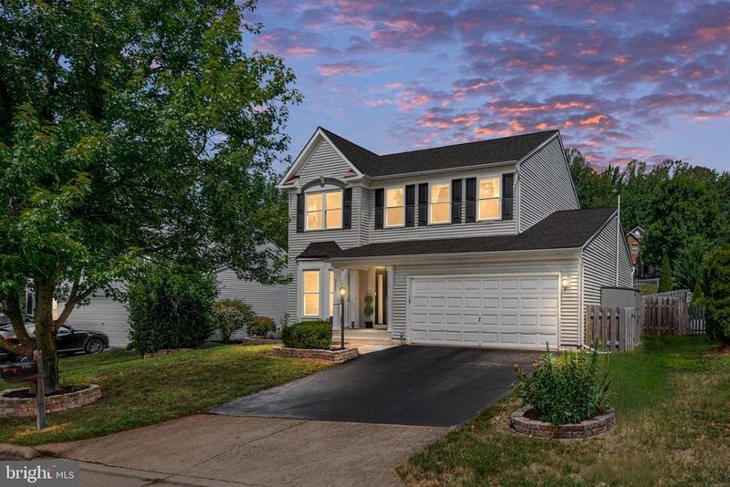 3722 Katie Pl, Triangle, VA 22172