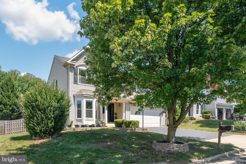3722 Katie Pl, Triangle, VA 22172