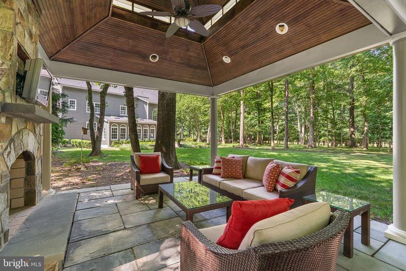 16801 Colton Ct, Woodbine, MD 21797