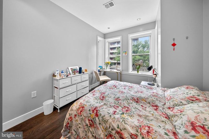 819 6th NW #SUITE 2, Washington, DC 20001