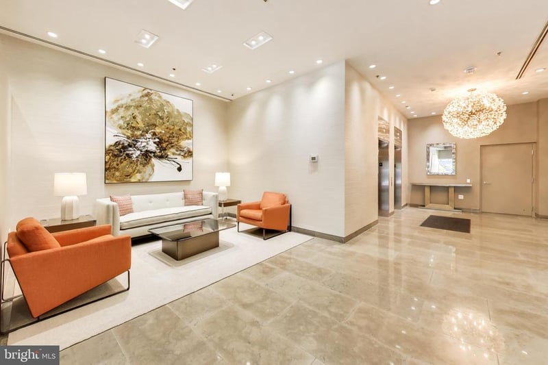 6820 Wisconsin Ave #5007, Bethesda, MD 20815