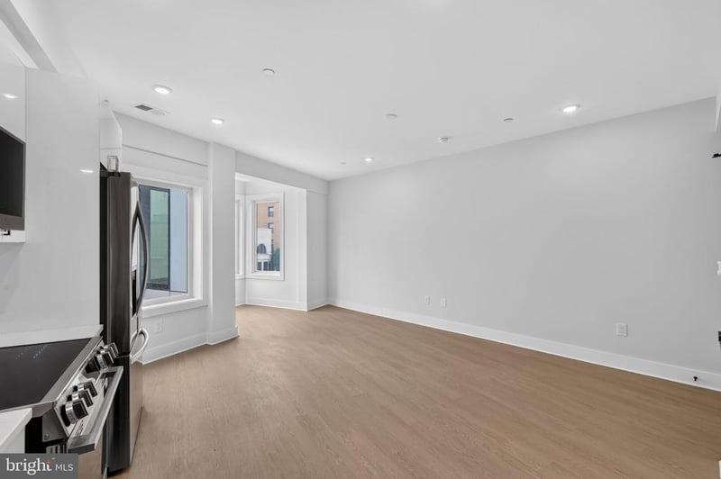 1650 Columbia Rd NW #402, Washington, DC 20009