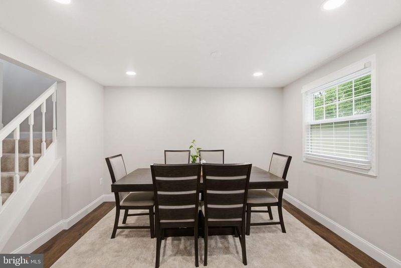 25637 Coltrane Dr, Damascus, MD 20872