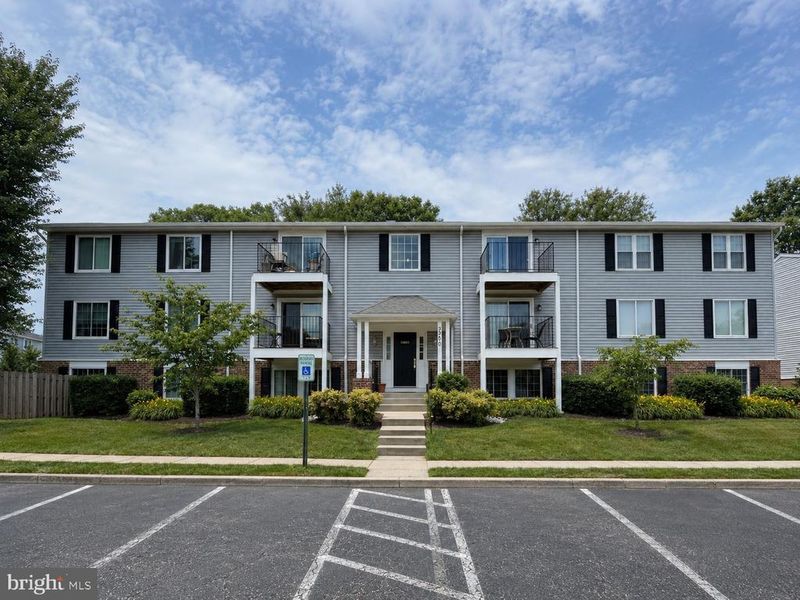 3500 Wedgewood Ct #K, Pasadena, MD 21122