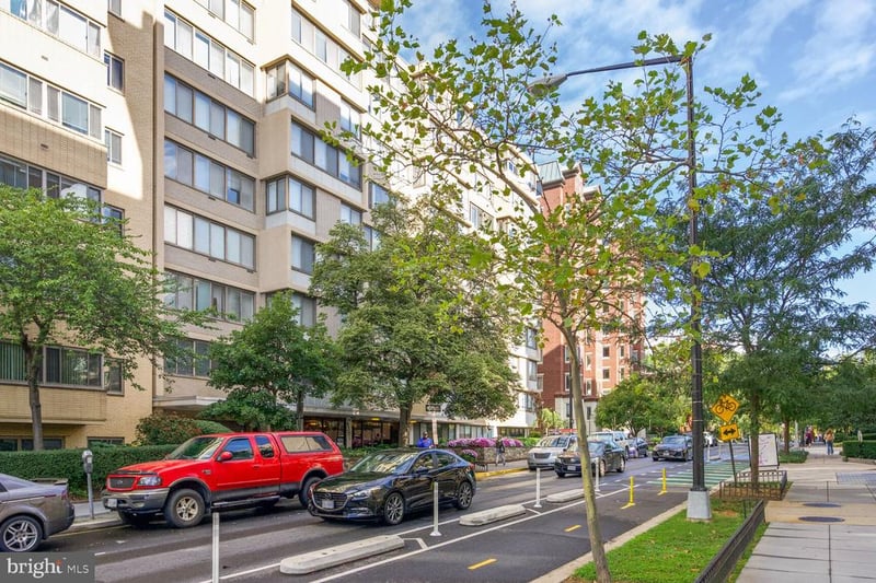 522 21st St NW #912, Washington, DC 20006