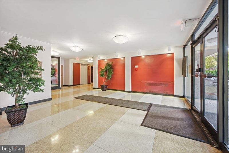522 21st St NW #912, Washington, DC 20006