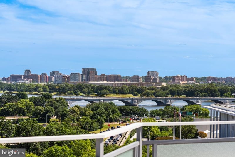 2500 Virginia NW #1407-S, Washington, DC 20037