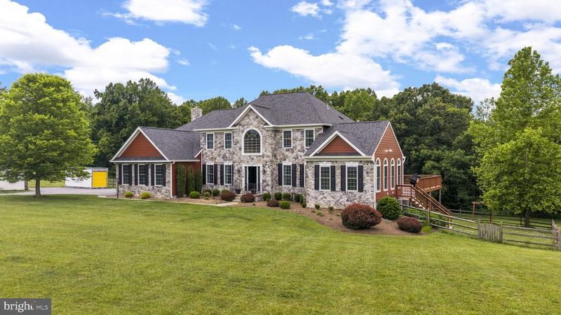 11293 Allium Ln, Lovettsville, VA 20180