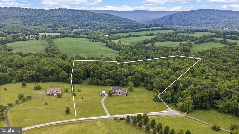 11293 Allium Ln, Lovettsville, VA 20180