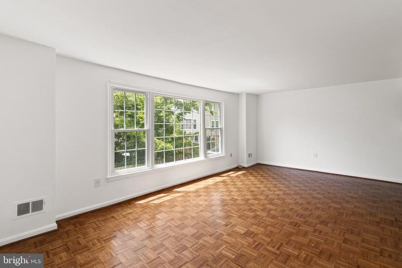4429 Longworthe Sq, Alexandria, VA 22309