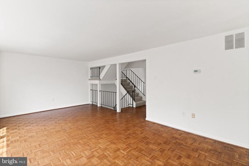 4429 Longworthe Sq, Alexandria, VA 22309