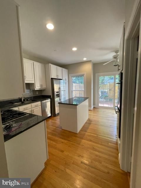 1564 N Colonial Ter, Arlington, VA 22209