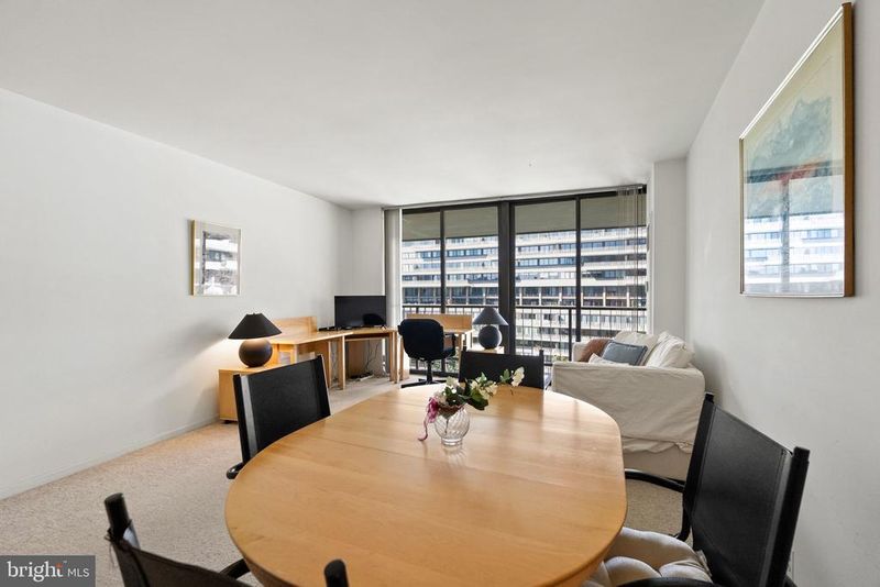 700 New Hampshire Ave NW #912, Washington, DC 20037