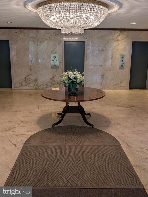 4501 Arlington Blvd #413, Arlington, VA 22203