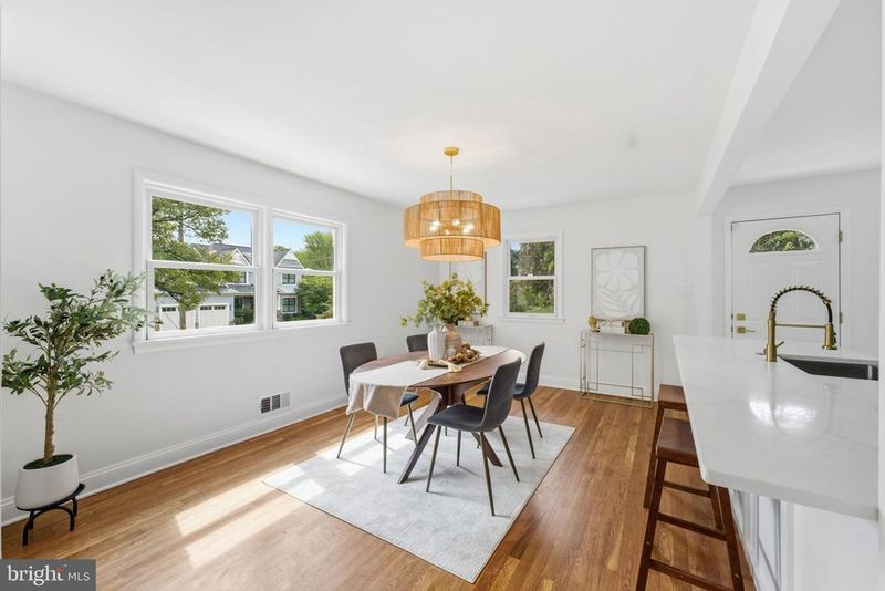 1716 Macon St, Mclean, VA 22101