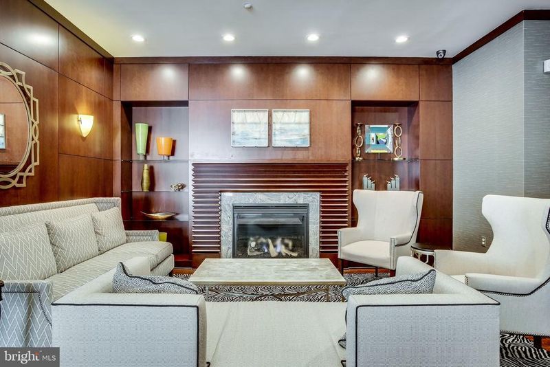 11760 Sunrise Valley Dr #415, Reston, VA 20191