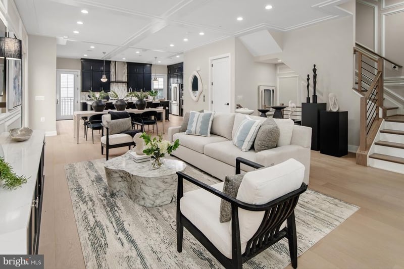 3500 Manor Rd, Chevy Chase, MD 20815