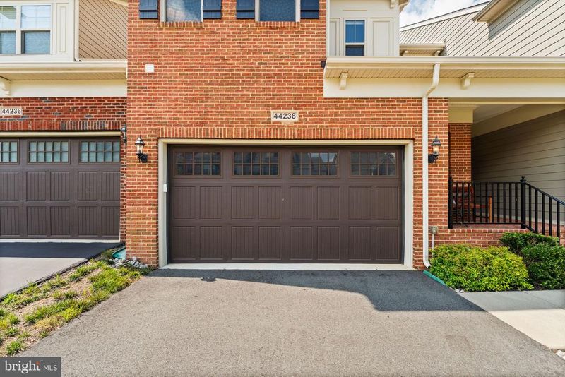 44238 Silverpalm Grove Ter, Leesburg, VA 20176