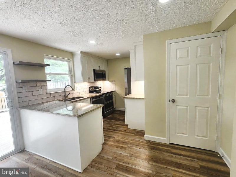 13527 Duhart Rd, Germantown, MD 20874