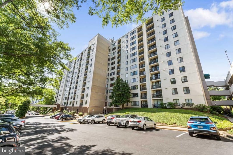 6300 Stevenson Ave #220, Alexandria, VA 22304