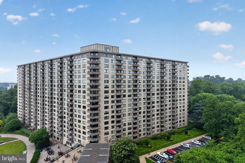 5225 Pooks Hill Rd #1302N, Bethesda, MD 20814