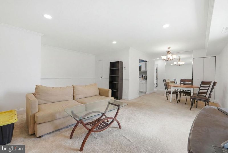 6141 Edsall Rd #E, Alexandria, VA 22304